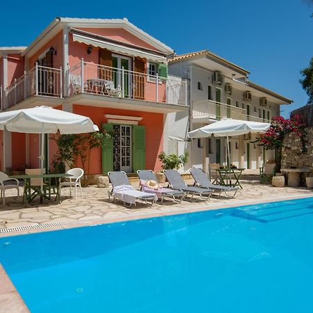 Soustas Apartments Longos  Exterior photo