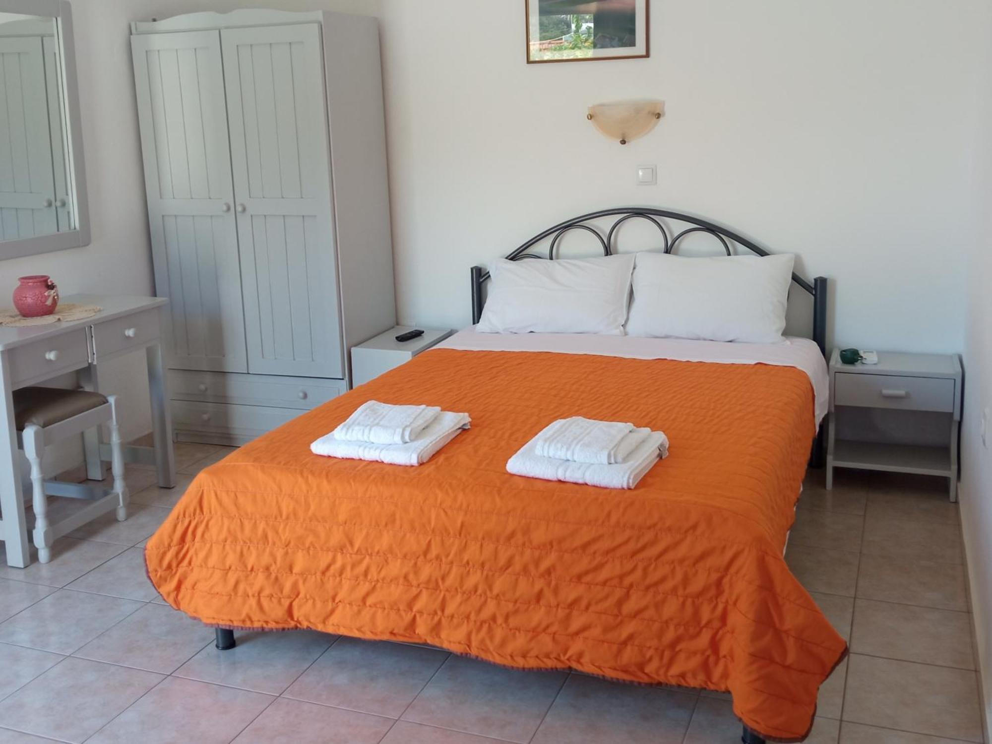 Soustas Apartments Longos  Room photo